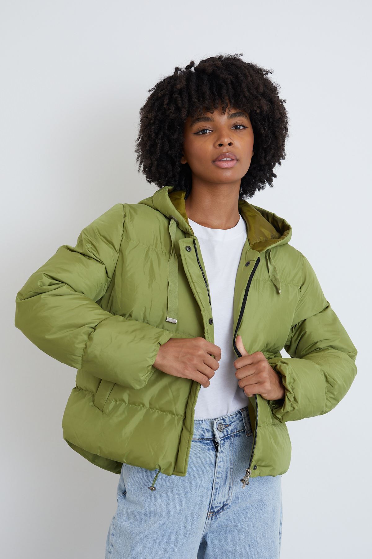 Kapüşonlu Şişme Mont-Fıstık Yeşili