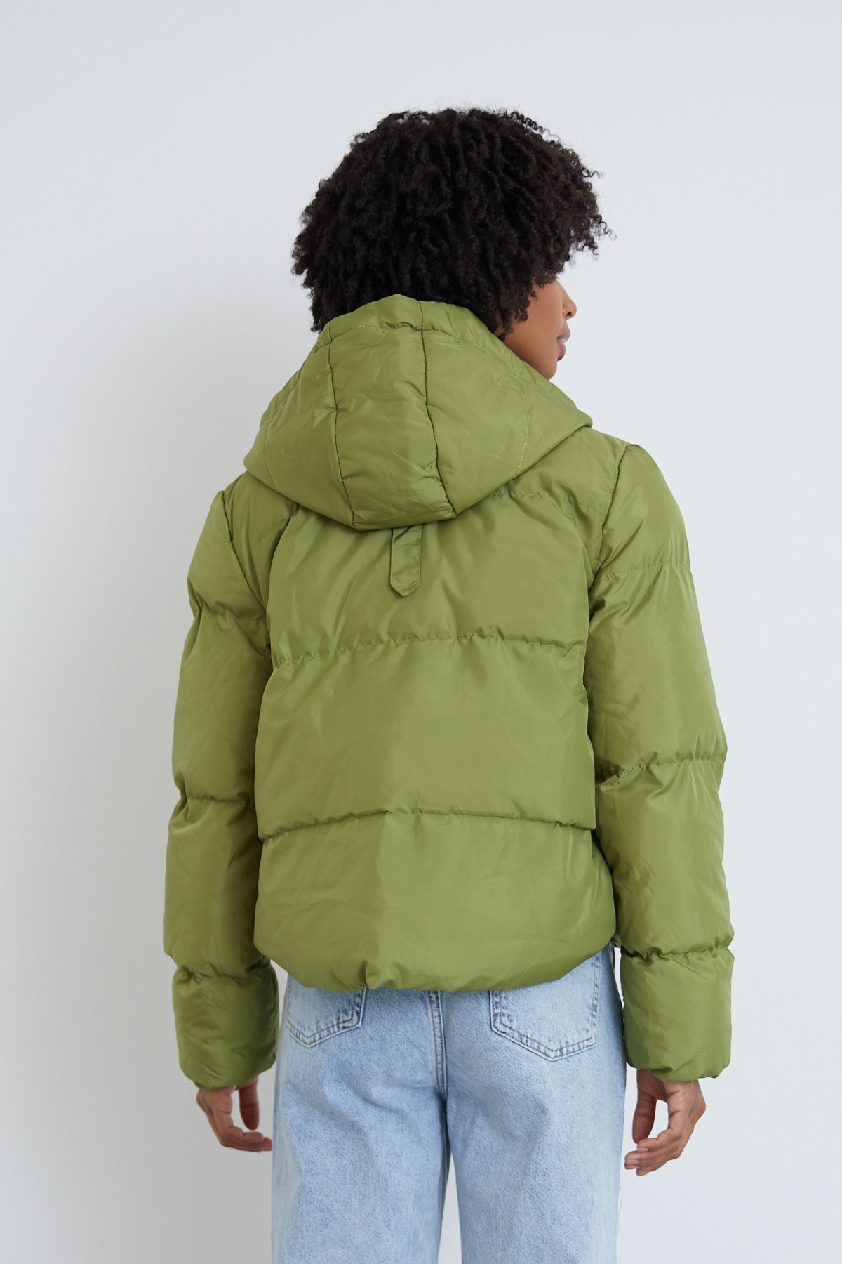 Kapüşonlu Şişme Mont-Fıstık Yeşili